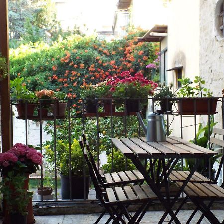 B&B Ingiropernapoli المظهر الخارجي الصورة