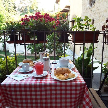 B&B Ingiropernapoli المظهر الخارجي الصورة