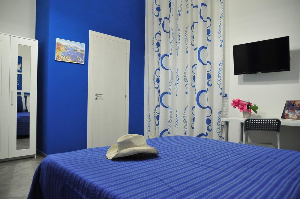 B&B Ingiropernapoli المظهر الخارجي الصورة