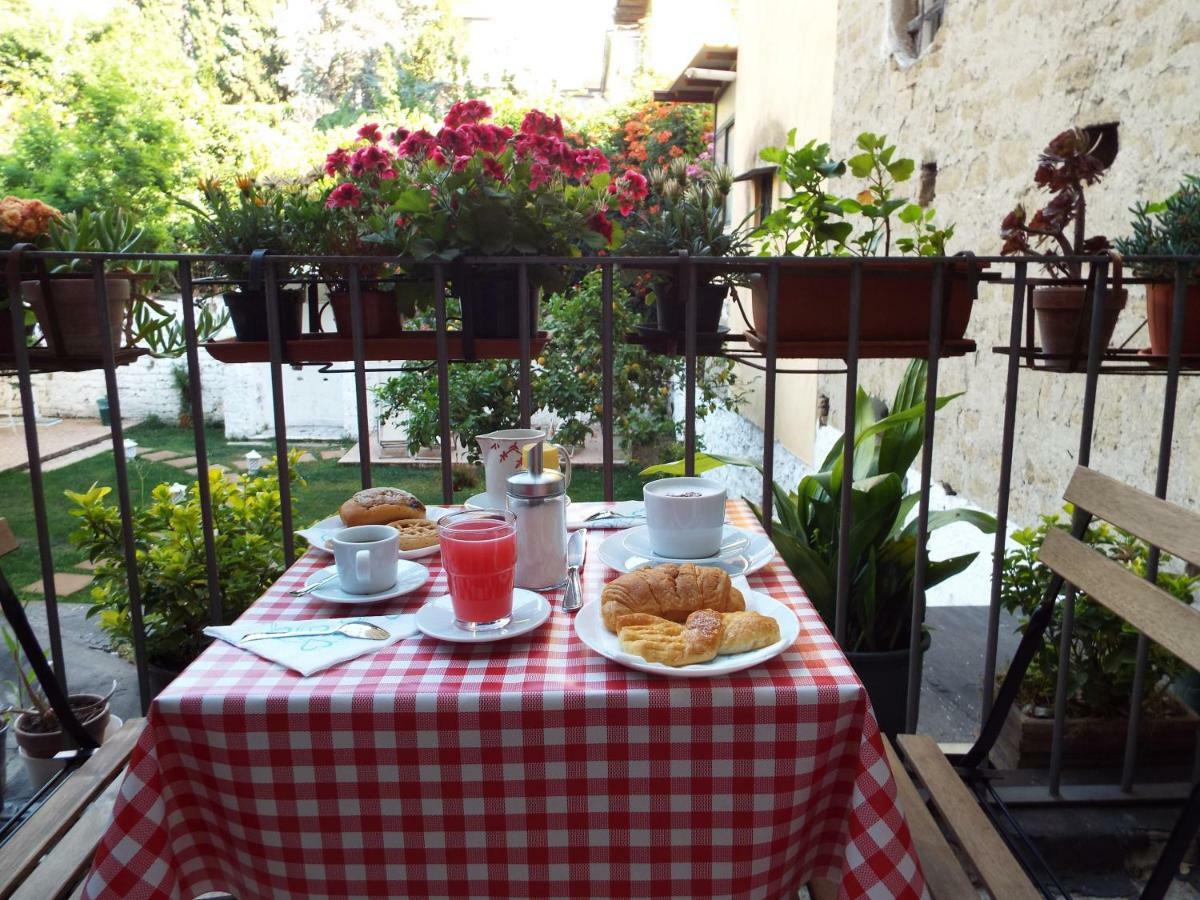 B&B Ingiropernapoli المظهر الخارجي الصورة