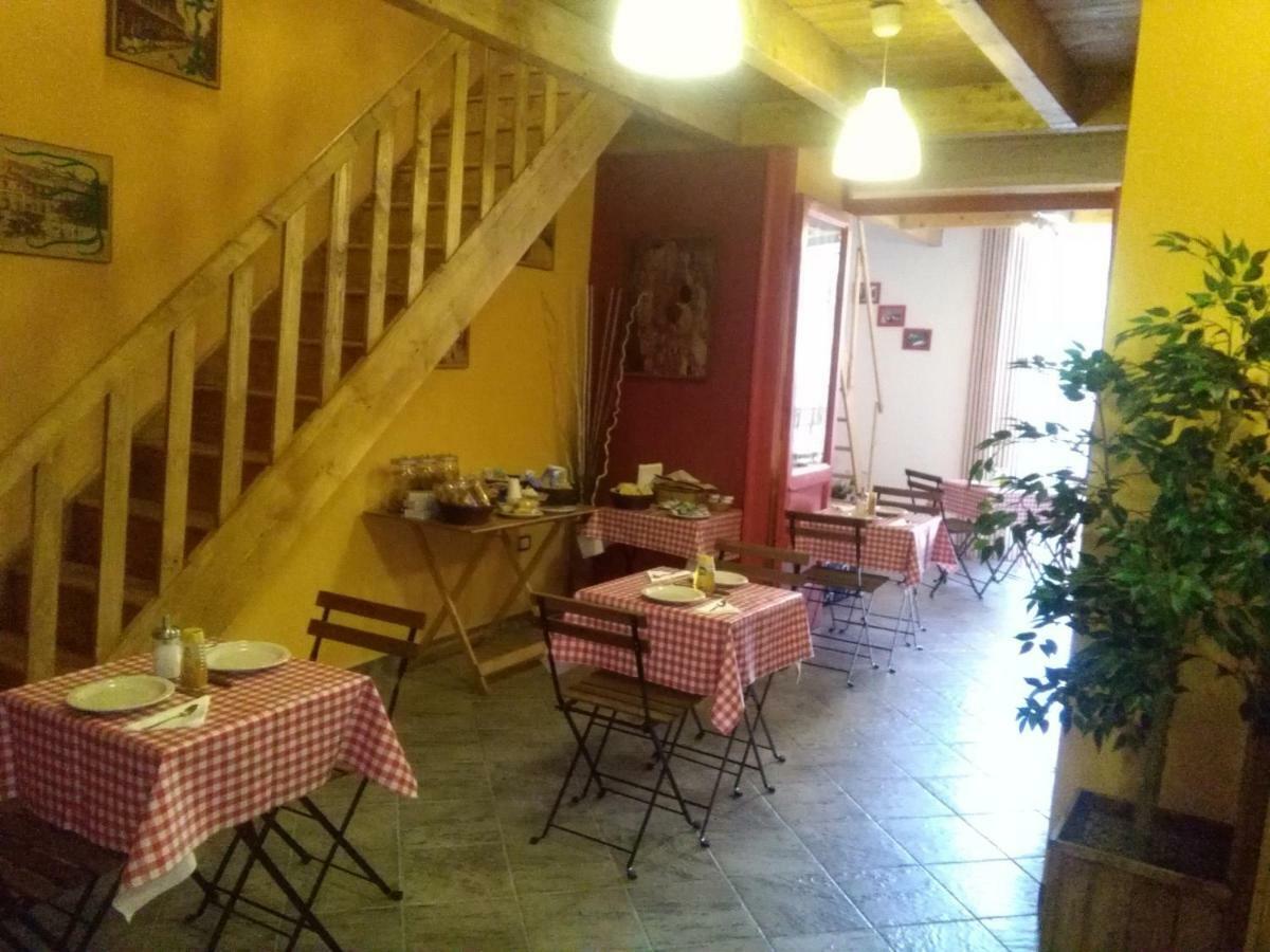 B&B Ingiropernapoli المظهر الخارجي الصورة